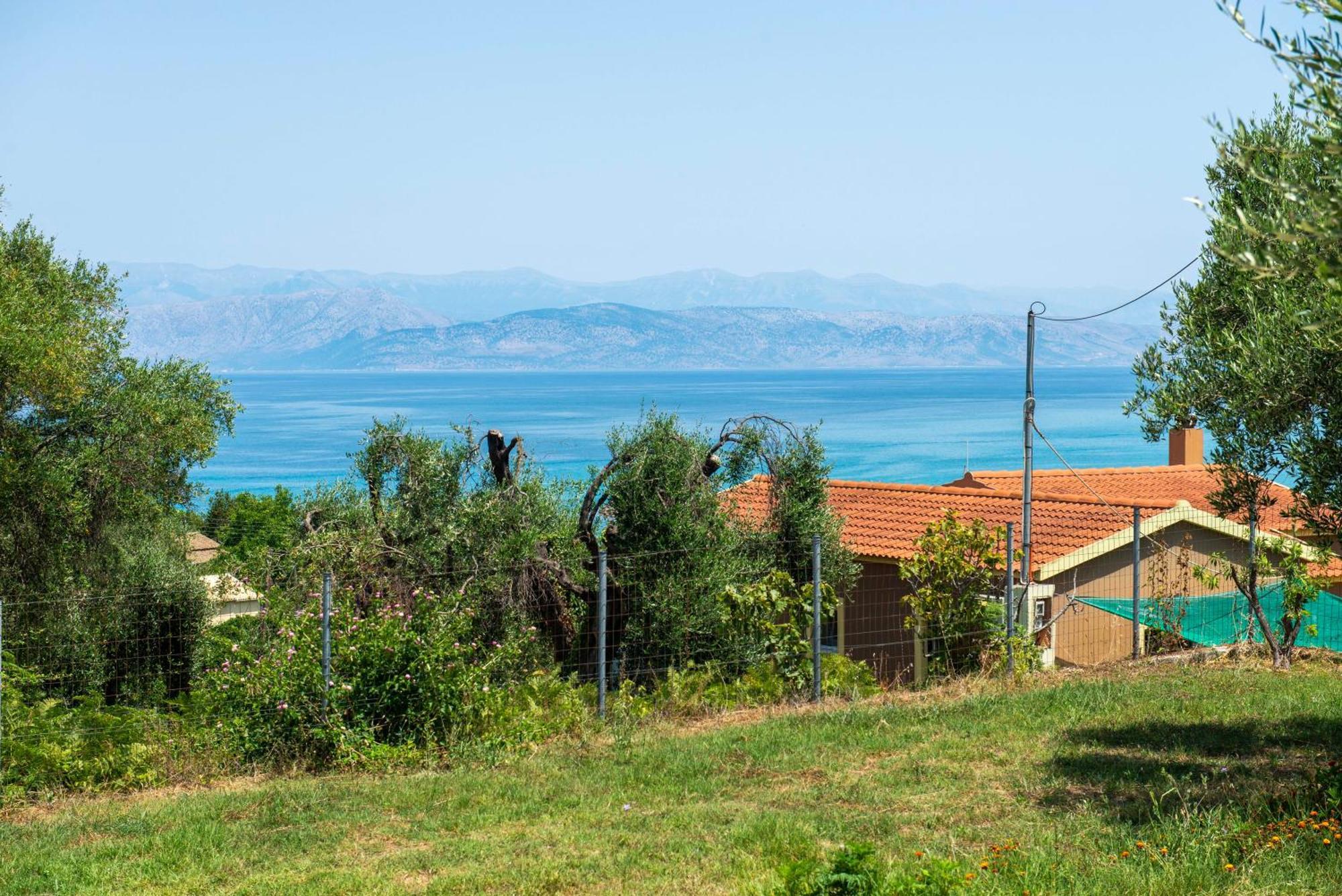 Astrakeri Sea Side Hill Daire Dış mekan fotoğraf